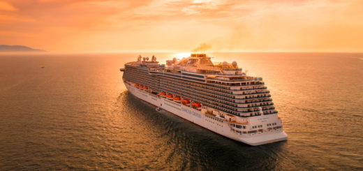 Royal Princess im Sonnenuntergang