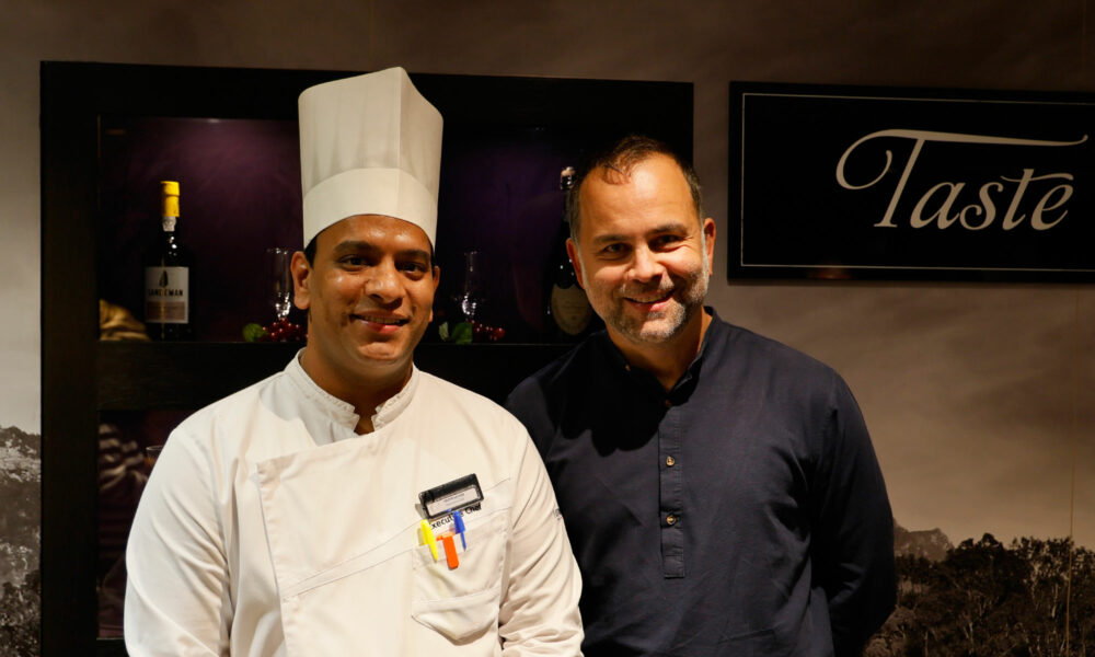 Küchenchefs Sriprakash Rawat und René Aflenzer